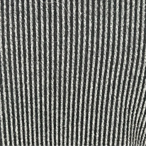 𝅺molly GREEN TEXTURED WOMEN'S TOP WITH‎ TIE WAIST - Picture 6 of 11